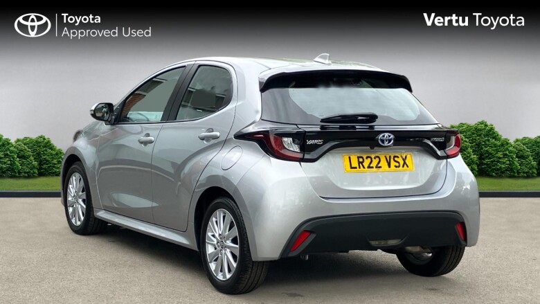 Toyota Yaris 1.5 Hybrid Icon 5dr CVT Hybrid Hatchback